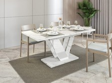Extendable Dining Table